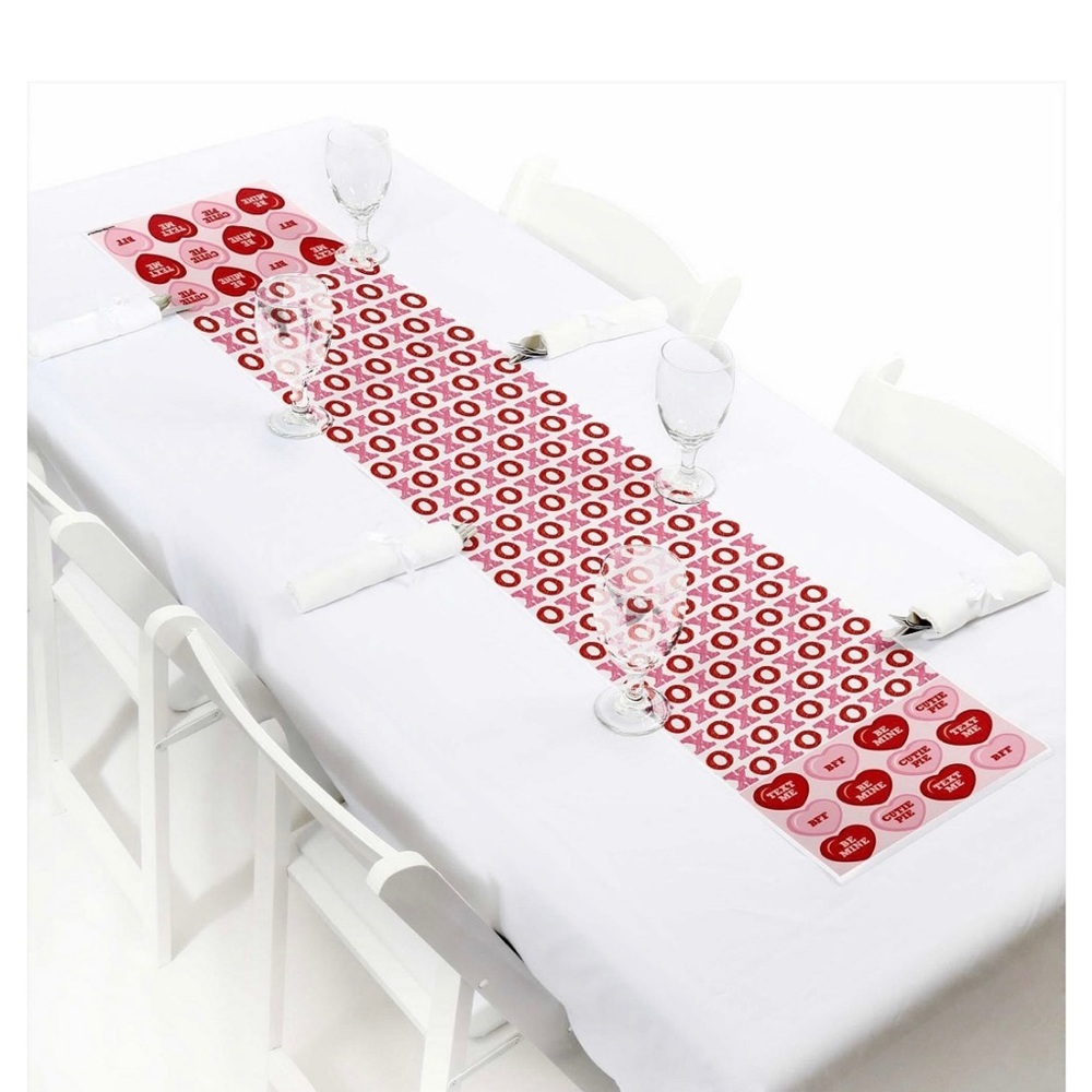 Conversation Hearts Valentines Day Petite Table Runner New in Package